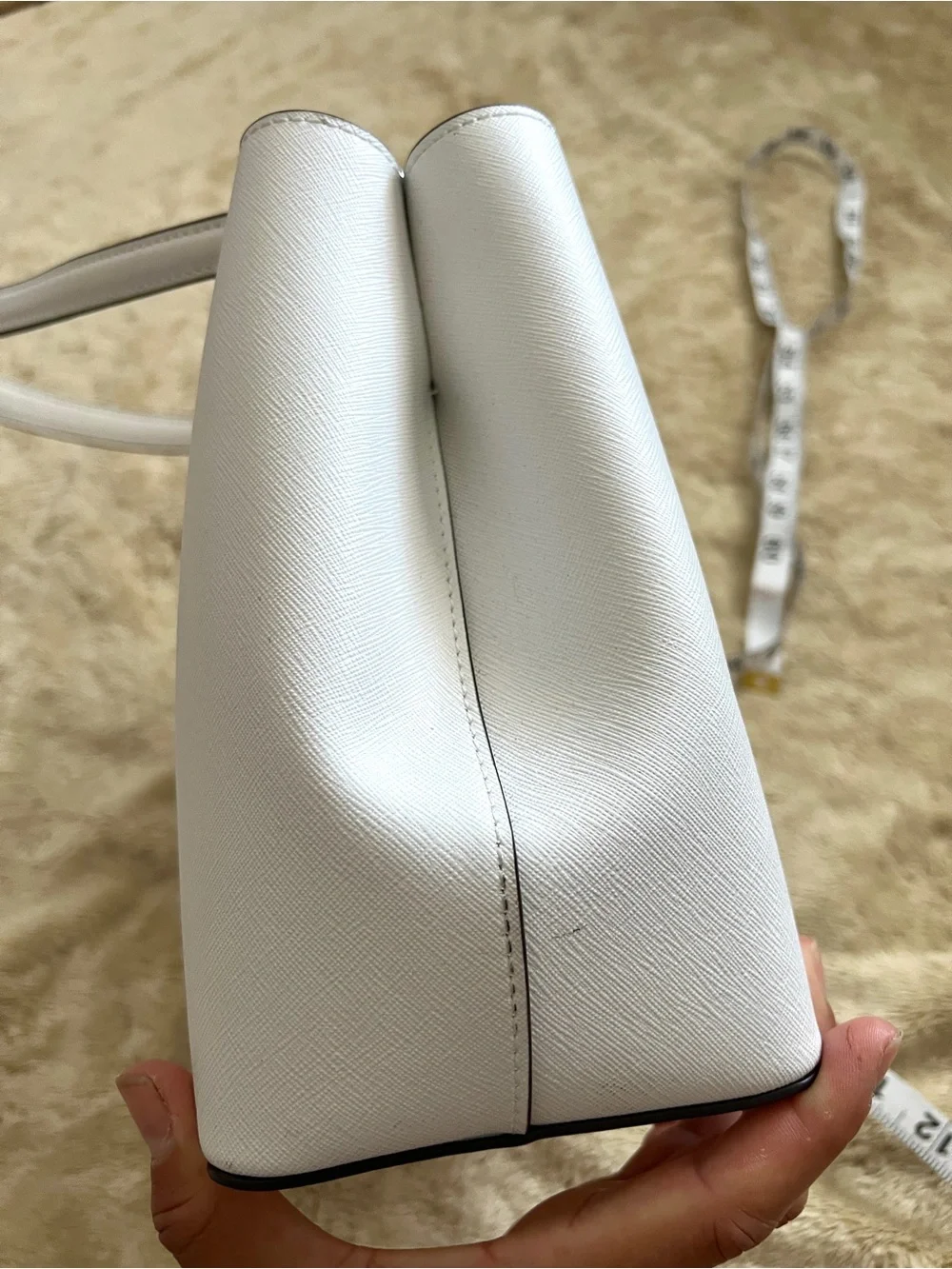 MICHAEL KORS White Medium Size Satchel Purse